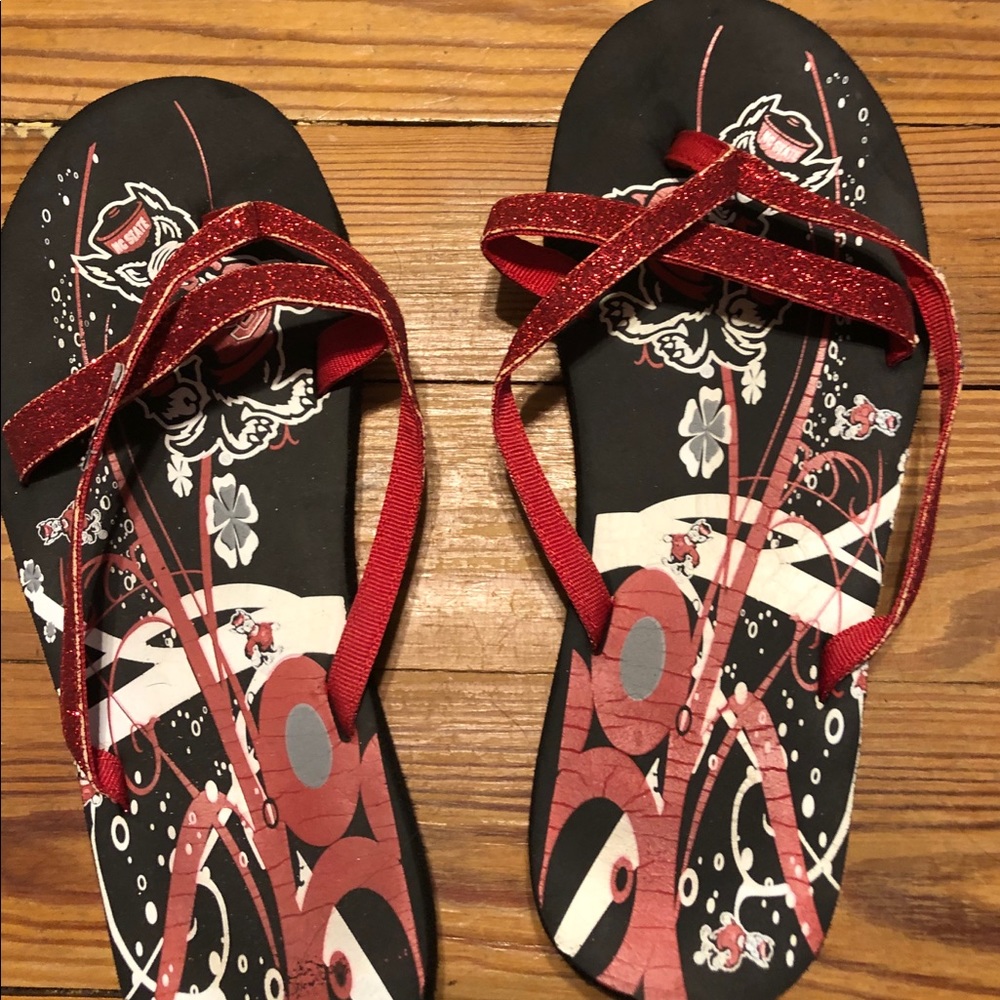 NC State. NCSU Wolfpack sparkley flip flops